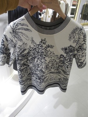 全球服裝零售市場(chǎng)實(shí)拍圖庫(kù) 從商場(chǎng)到展會(huì)的時(shí)尚之旅